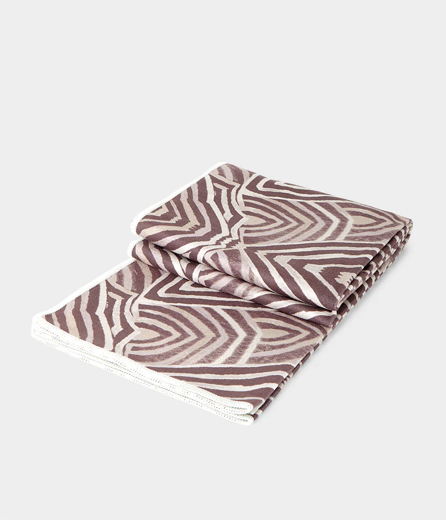 eQua® Hot Yoga Mat Towel - Image 3