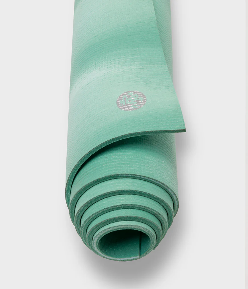 Manduka PRO™ Yoga Mat 6mm - Image 24