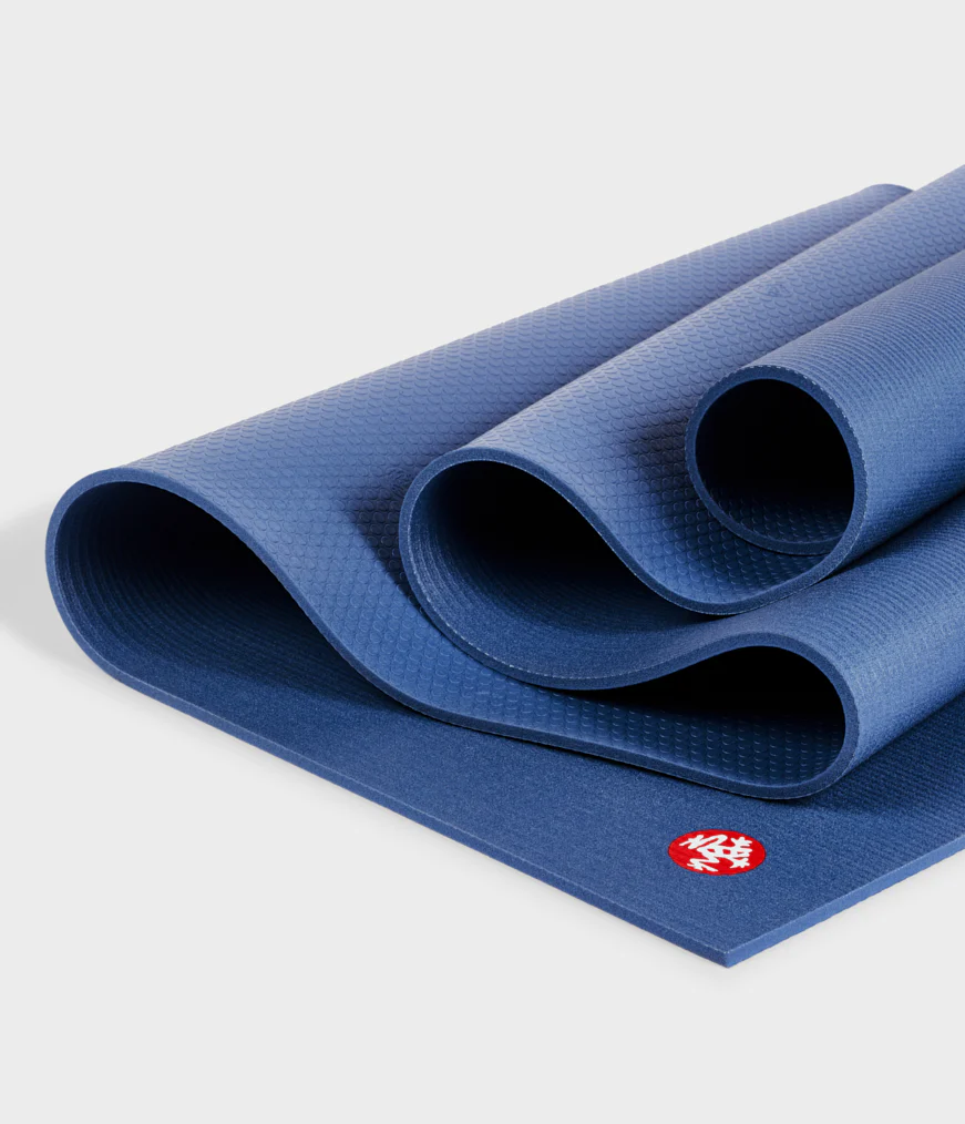 Manduka PRO™ Yoga Mat 6mm - Image 36