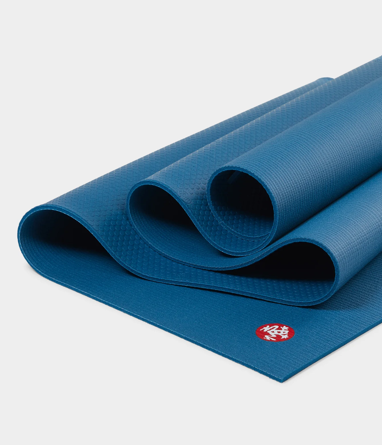 Manduka PRO™ Yoga Mat 6mm - Image 40