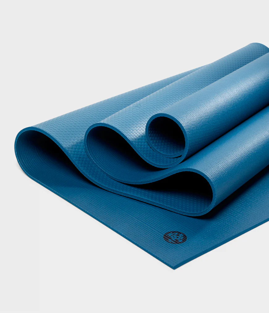 Manduka PRO™ Yoga Mat 6mm - Image 44
