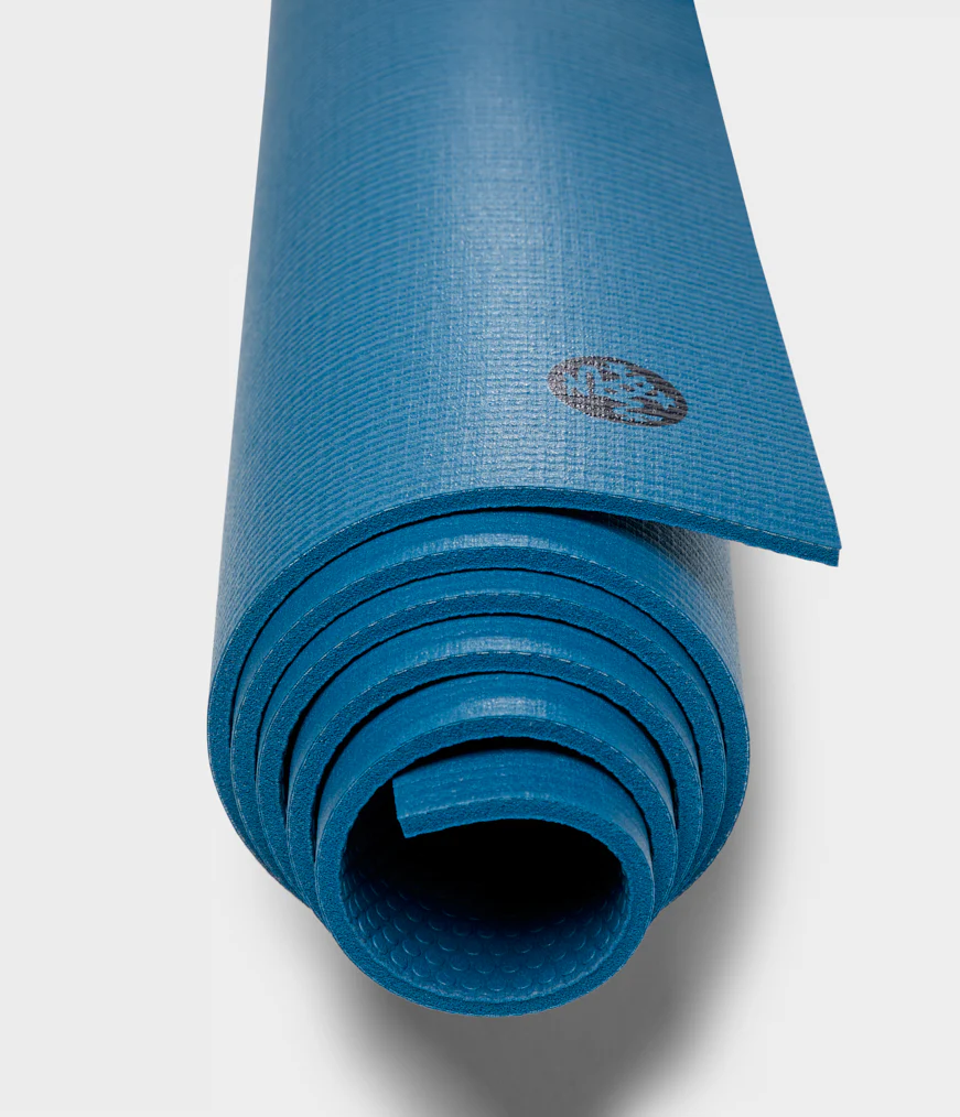 Manduka PRO™ Yoga Mat 6mm - Image 46
