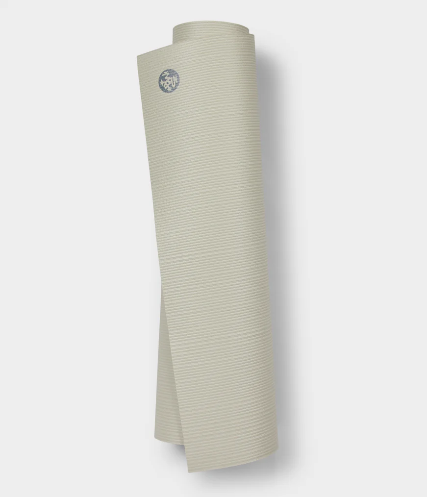 Manduka PRO™ Yoga Mat 6mm - Image 9