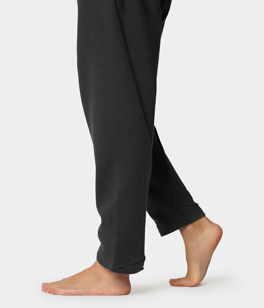 Women's CAS Jogger - Image 7